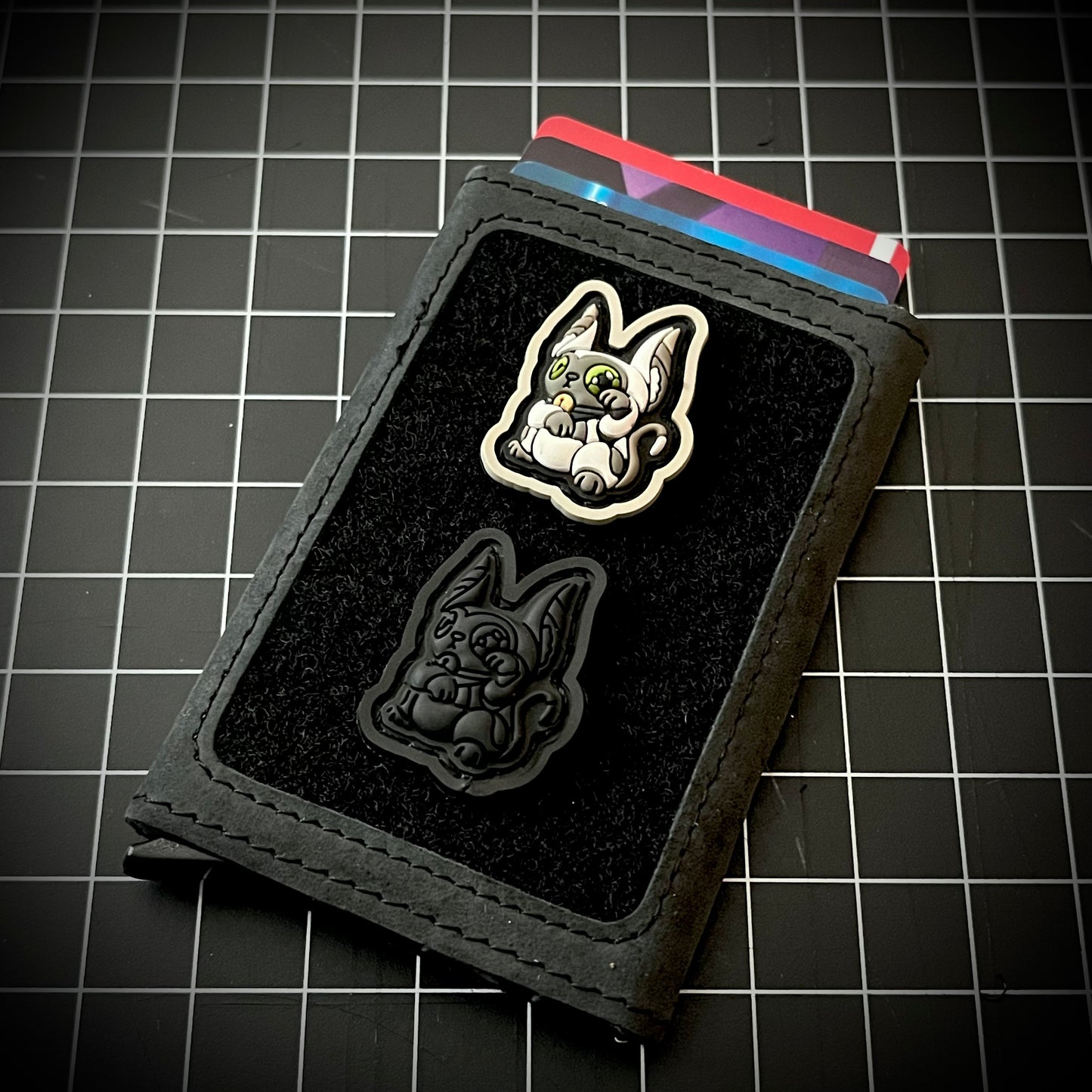 Momo Neko (Blackout) RE