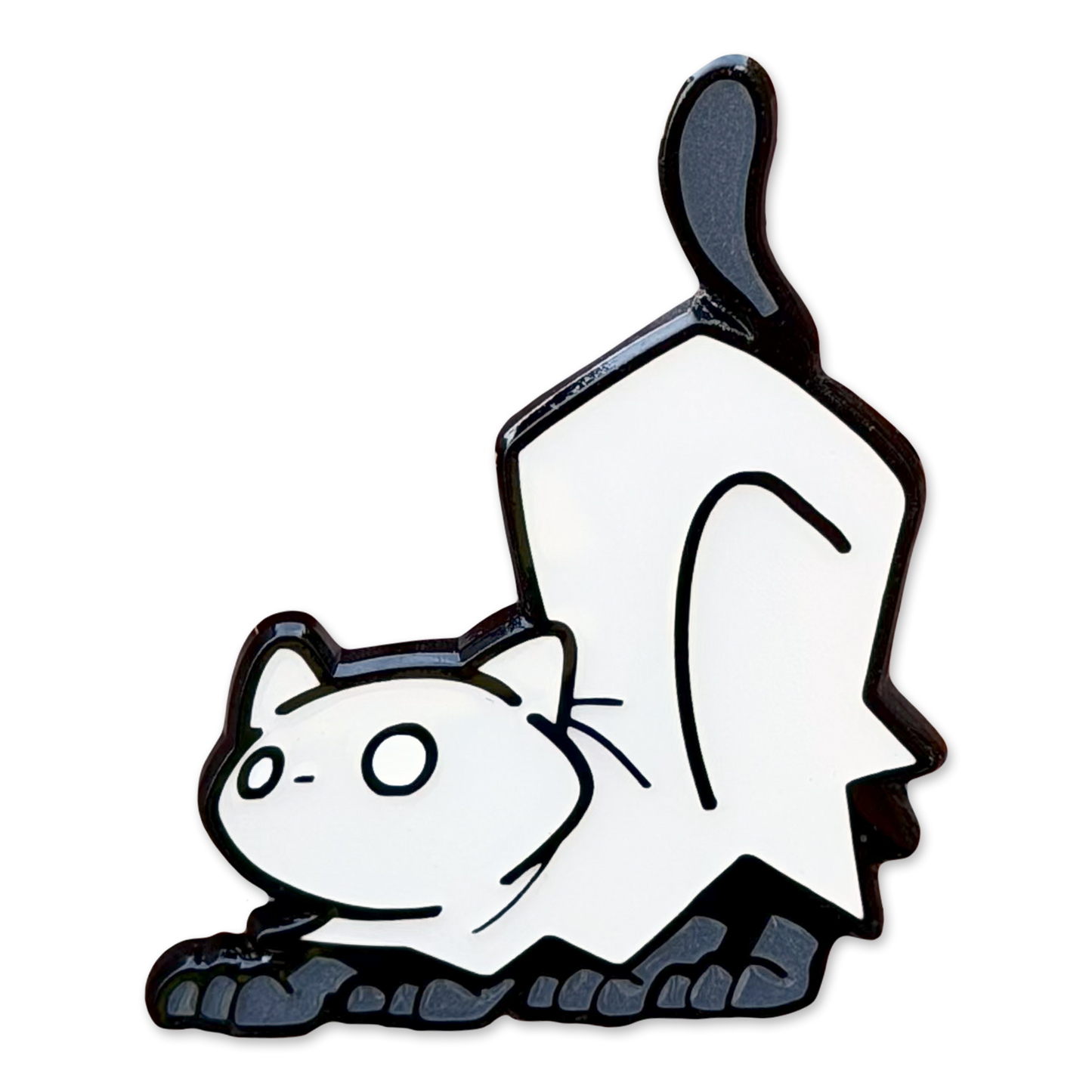 Enamel pin depicting a cat in a ghost outfit crouching.